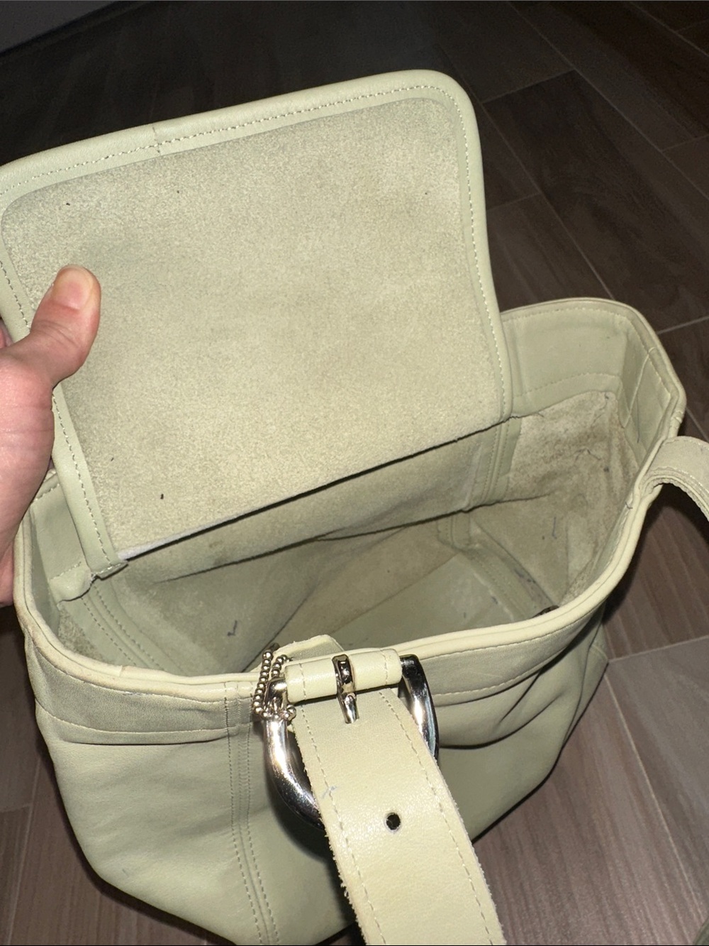 Vintage Coach Soho Buckle Bag, style number 4157 - Picture 7 of 8